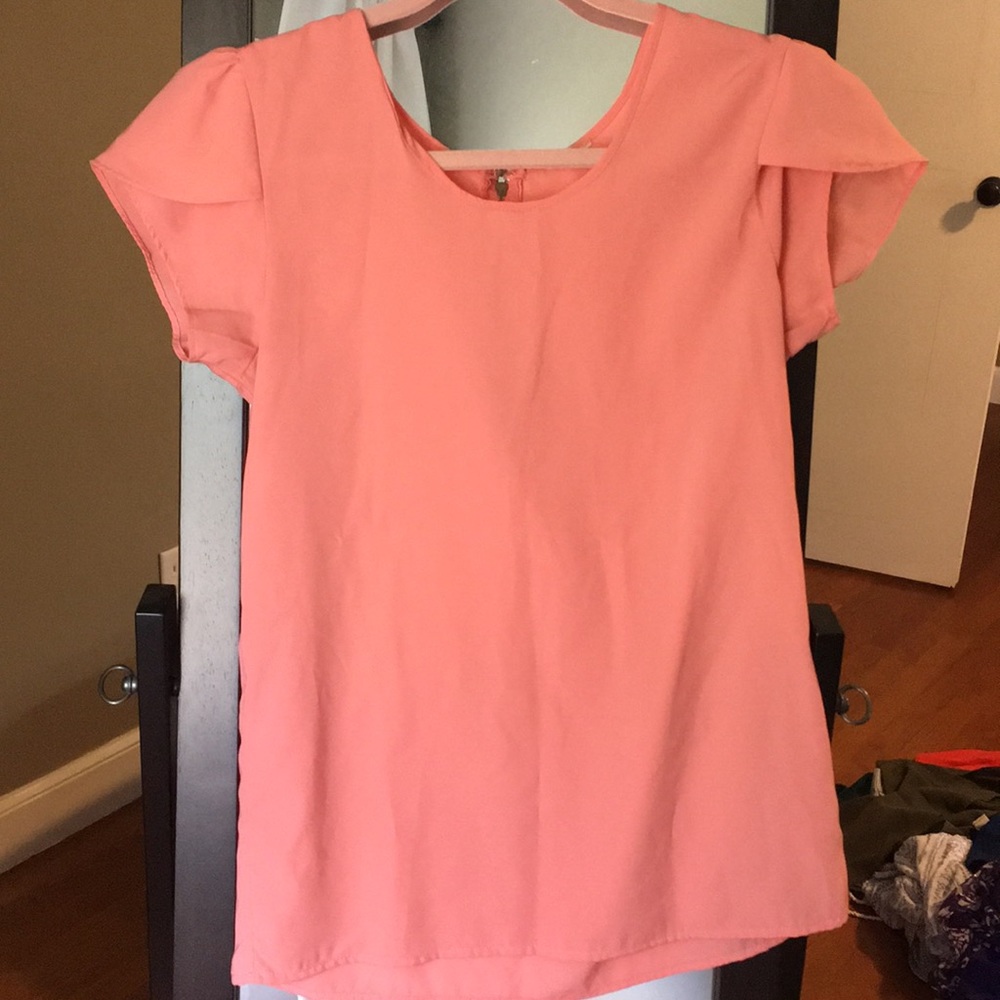 Pink salmon top